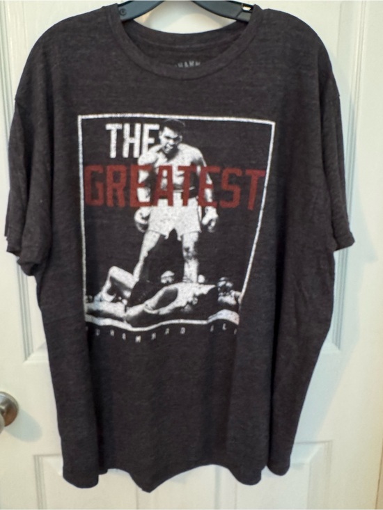 Other - Muhammad Ali "The Greatest" Graphic Tee Dark Gray Heather 2XL. (EUC)